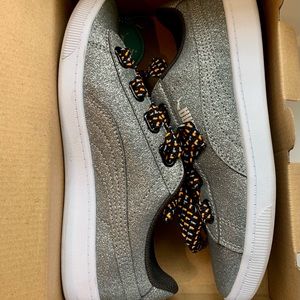 Puma Women’s Size 5